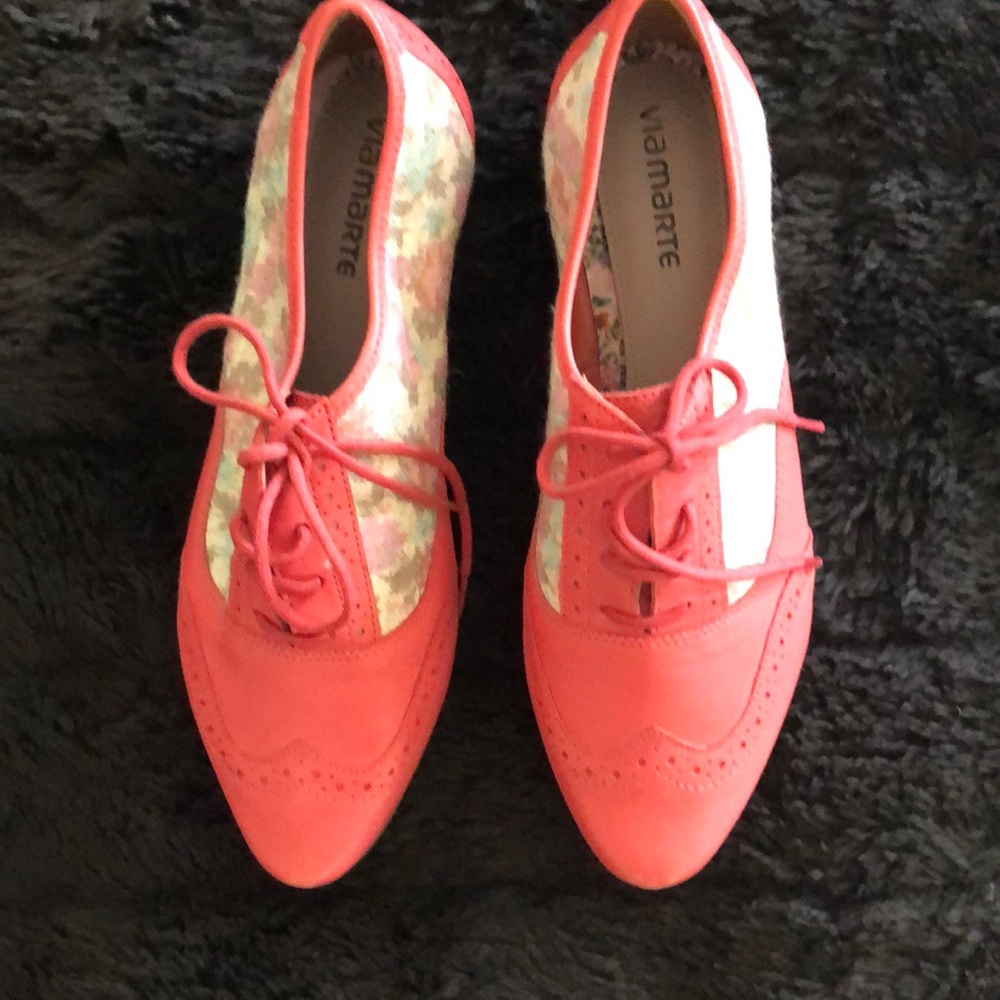 Via Marte Oxford Shoe